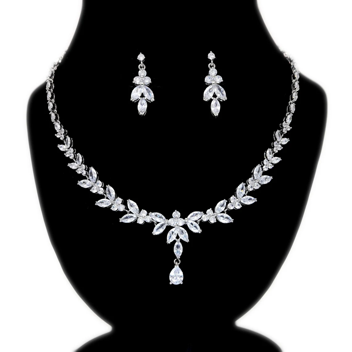 Luxury Marquise-Cut Zircon Bridal Necklace Set with Matching Accessories ✨